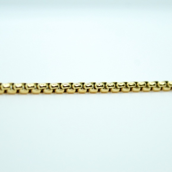 Large Box Chain Bracelet - Picture 2 of 6